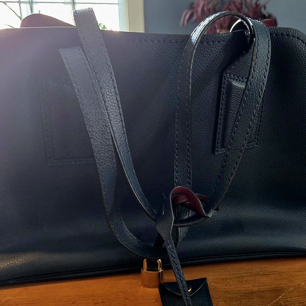 Marc Jacobs Blue Leather Tote - Picture 4 of 7
